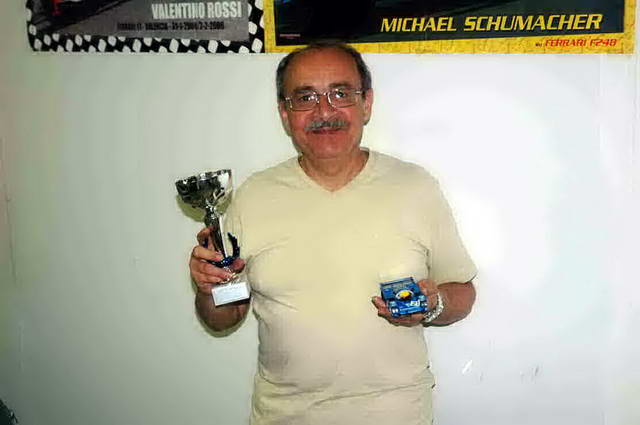 Si porta a casa la coppa del 3° class. Canzio con la Porsche 956