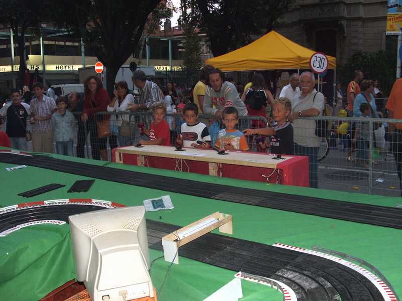 bimbi alla fiera di san nicola