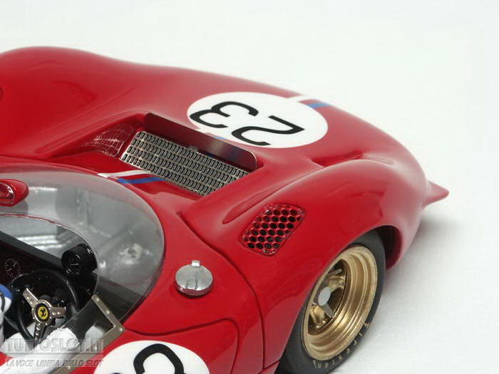 racer ferrari 350P