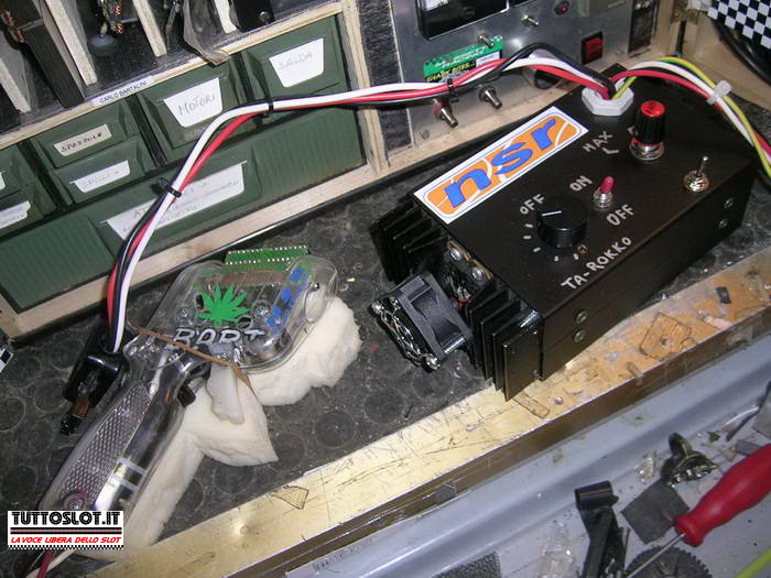 pulsante per slot racing
